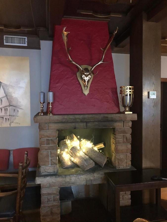 Landhotel Restaurant Deutsche Eiche Grebenstein Exteriör bild